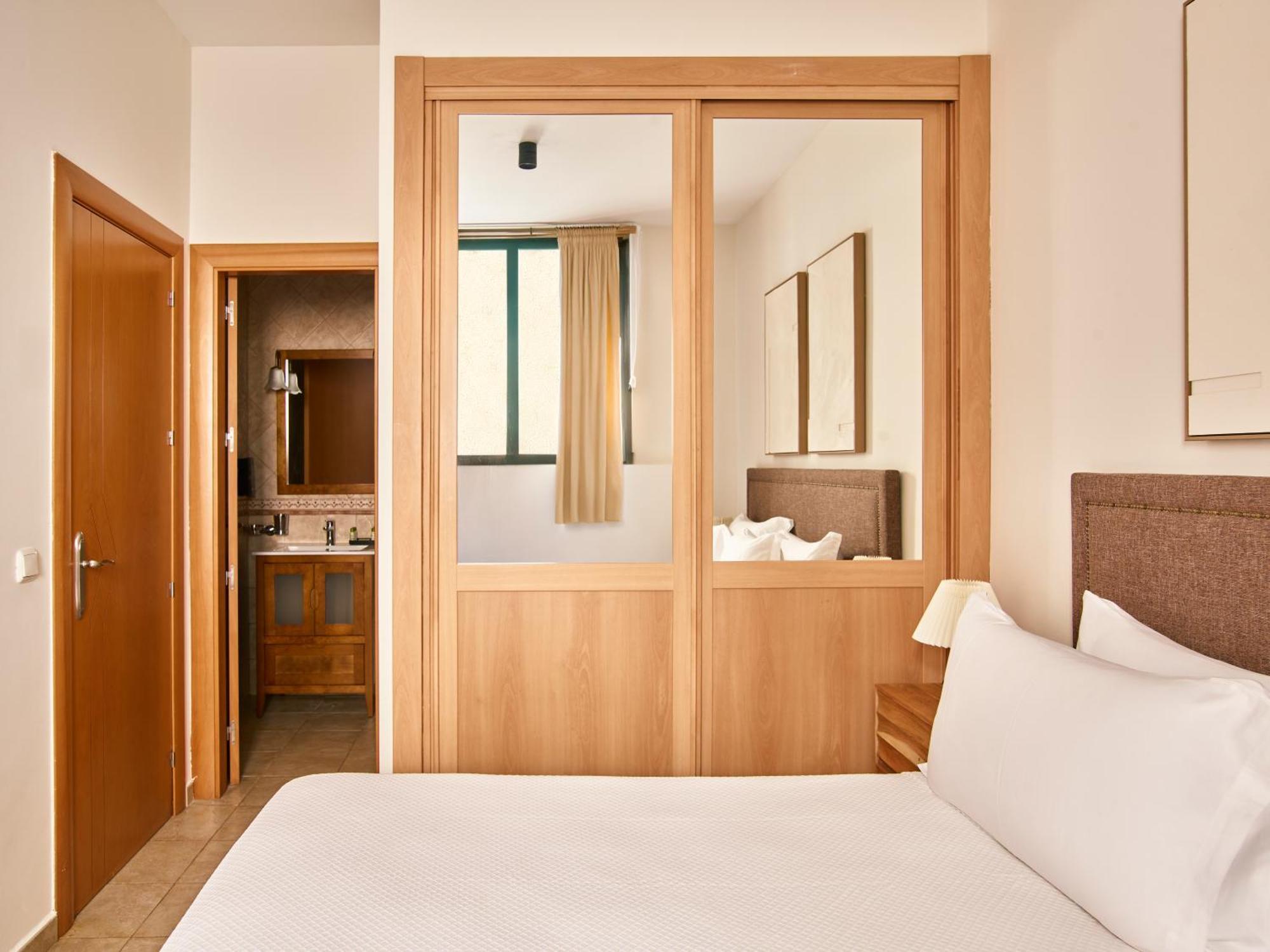 Apartamentos Turisticos Casa De La Borrega Εστεπόνα Εξωτερικό φωτογραφία